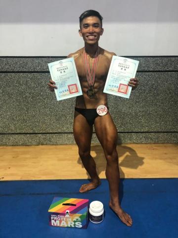 宋嘉緯 - 獲得傳統健美65-亞軍、古典健美171-銅牌。 宋嘉緯 - 獲得傳統健美65-亞軍、古典健美171-銅牌。