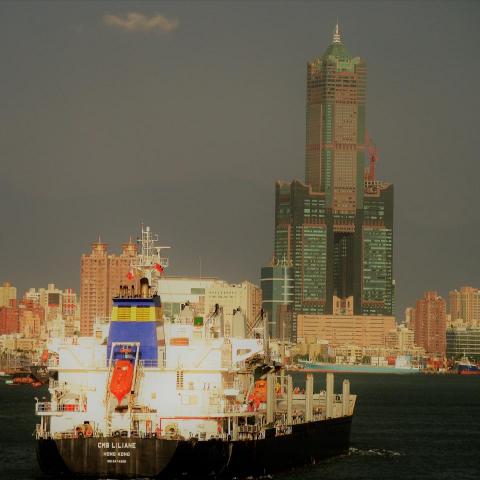 杰森個人工作室 - 業餘風景攝影-大船入港

拍攝時間: 2017