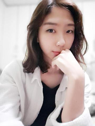 提供聯名服務的專家Abby