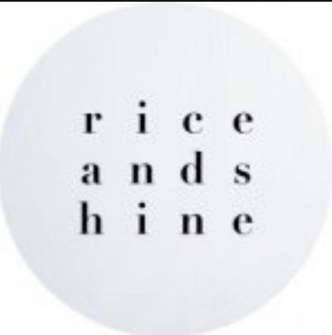 提供經營管理服務的專家周筠