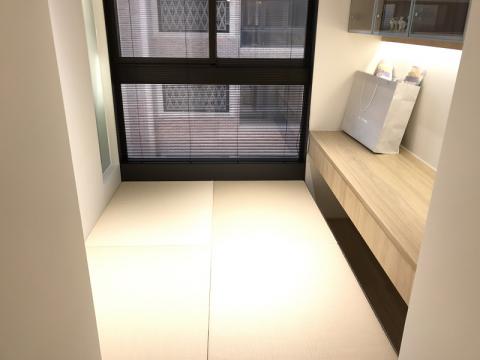 超躍企業有限公司 - 