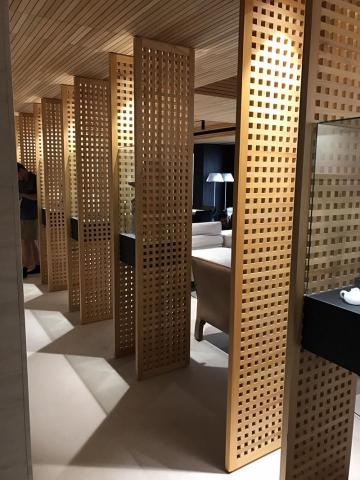 超躍企業有限公司 - 