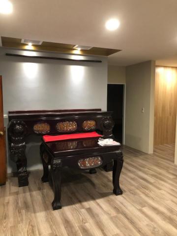 墨室內裝修(系統櫃).墨荷空間設計有限公司 - 神明桌上方做凹洞.崁入抽風機.再加烤漆玻璃.讓香的煙無所遁形