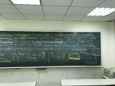 Sam - 跟新學生分享讀書方法跟解開為何要教結構的概念  孩子聽懂的眼神很棒