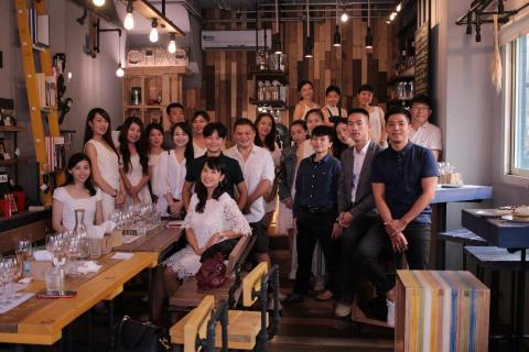 Double Wine - 20181021台新銀行
白色party品酒會