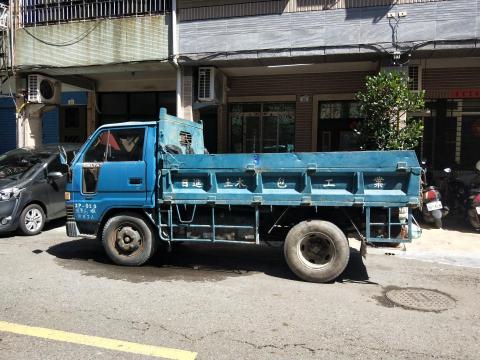  - 專業服務團隊