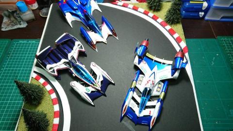 天馬模型工坊 - 模型代工作品:1/24 閃電霹靂車
+場景