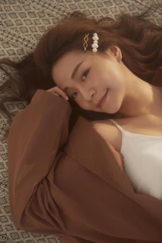 范嘉容 - 女模平面寫真/妝髮師