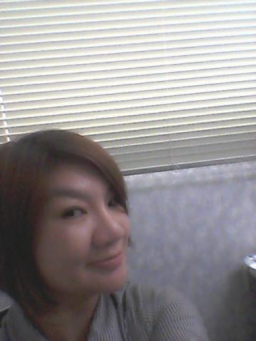 提供孫盛希服務的專家何俐靚