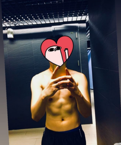 Jason You - 身高178.體重70左右
沒有刻意減脂就是目前的身材
不是選手練健康精壯就好了