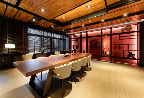 台灣柏林室內設計工作室 - 公設/新東方/新成屋/200坪