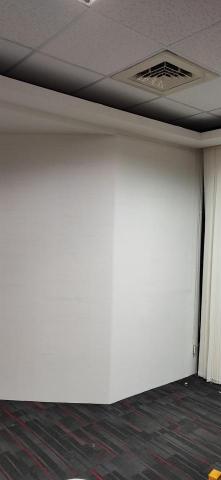 全宏工作室 - 1080711。內湖區瑞光路550號。前傳說對決主播台改辦公室新貼壁紙。 全宏工作室 - 1080711。內湖區瑞光路550號。前傳說對決主播台改辦公室新貼壁紙。
