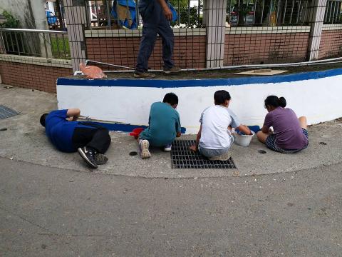 Yawai 個人工作室 - 小學生壁畫教學