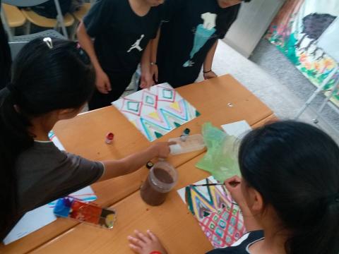 Yawai 個人工作室 - 小學生圖騰幾何圖形教學