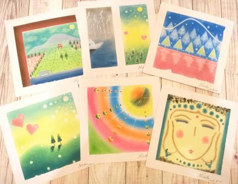 TAKO手作坊 - 透過手指與粉彩的結合
塗抹出當下的心情
色彩的變化更是令人驚奇