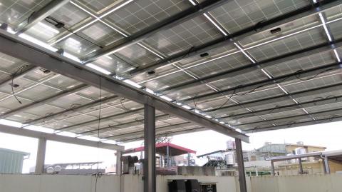 昕陽太陽能發電 周特助 - H 型鋼+C型鋼太陽能支撐架 昕陽太陽能發電 周特助 - H 型鋼+C型鋼太陽能支撐架