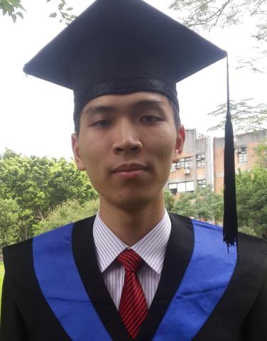 提供74包包服務的專家林弘皓