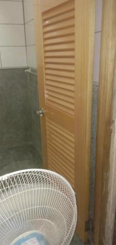 蔡先生 - 按裝浴室門