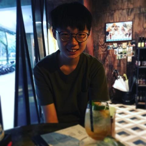 提供Python自動化服務的專家ZOE CHUANG