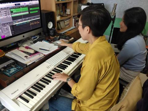 李光盈音樂工作室 - 電腦編曲教學 李光盈音樂工作室 - 電腦編曲教學