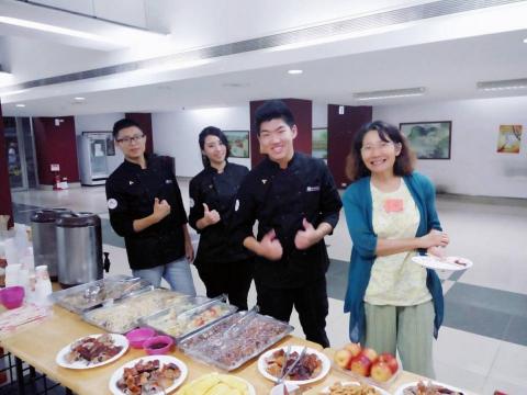 郭丁億 - 嘉義大學社團活動餐會