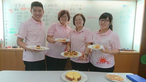 郭丁億 - 媽媽教室