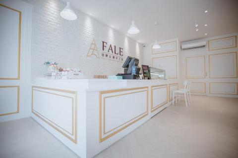 J/S 建築空間設計製作 - 純白歐式 J/S 建築空間設計製作 - 純白歐式