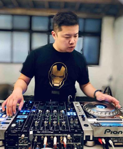 DJ Chao 肇偉 - 測試新機
