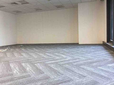 個人工作室 - 長條地毯人字貼