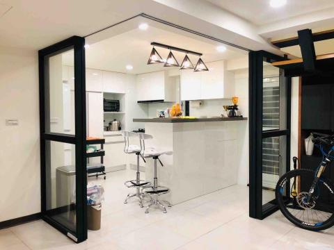 皇之城工程有限公司 - 