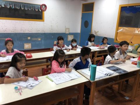 許家瑜 - 學生～～～