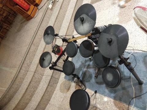 阿輝爵士鼓 - 前鎮長老教會，協助擴充後的電子鼓組