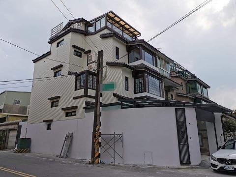 華山裝璜統包工程行 - 