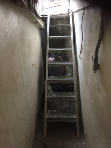 鈺軒工程有限公司 - 可移動式不鏽鋼趴梯