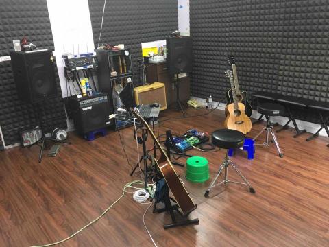 JJ吉他教室 - 教室
 JJ吉他教室 - 教室