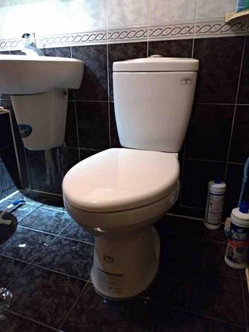 尼豪水電宅修 - 凱撒馬桶