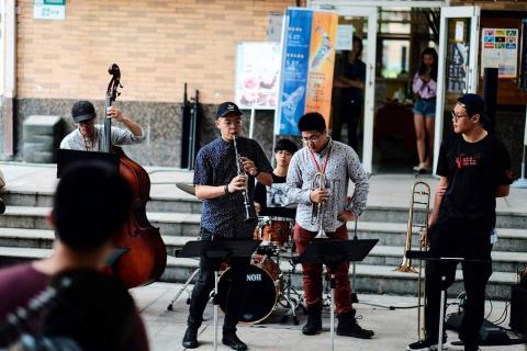 陳易個人音樂工作室 - 