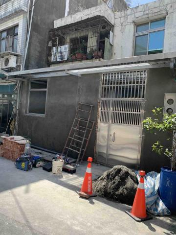 成嘉鐵工 - 差鐵窗完工