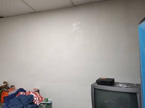 佳益家事家事服務部 - 套房牆壁壁癌處理