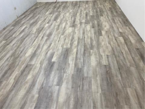 鯨豔塑膠地板 - 