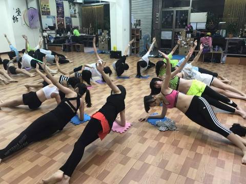 完美舞團 - 核心,肌力訓練