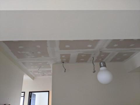 三合順防水油漆塗裝裝修工程 - 天花板輕隔間接縫批土整平