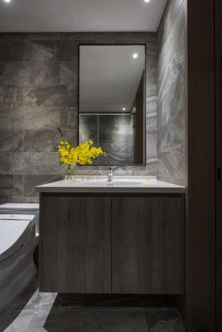 靚居空間設計 - 