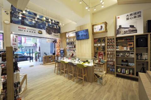 天璟空間設計 - 商業空間店面設計