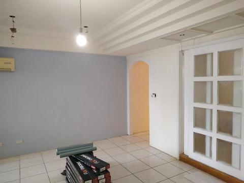 育辰室內粉刷工程 -  育辰室內粉刷工程 -