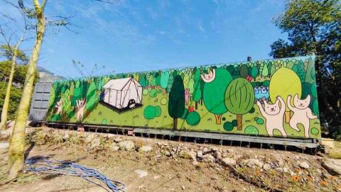 Willie Lion - 露營區貨櫃屋立面設計