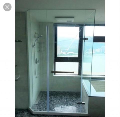 鋁門窗玻璃工程 • - 