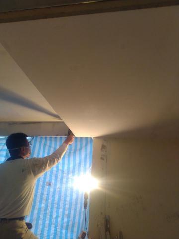 小胖 - 油漆批土