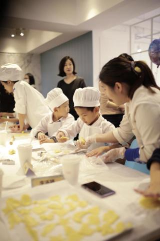 熠彩攝影 - 小型活動攝影