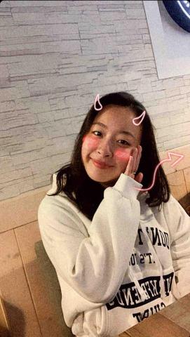 提供寫手遊服務的專家曹馥扉